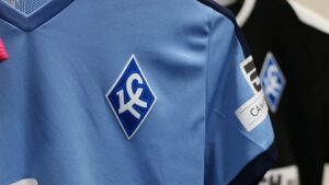 Крылья Светов