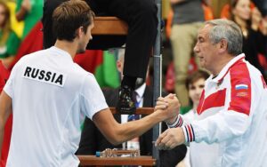 Даниил Медведев — Марин Чилич: прогноз и ставка на матч от профессионалов