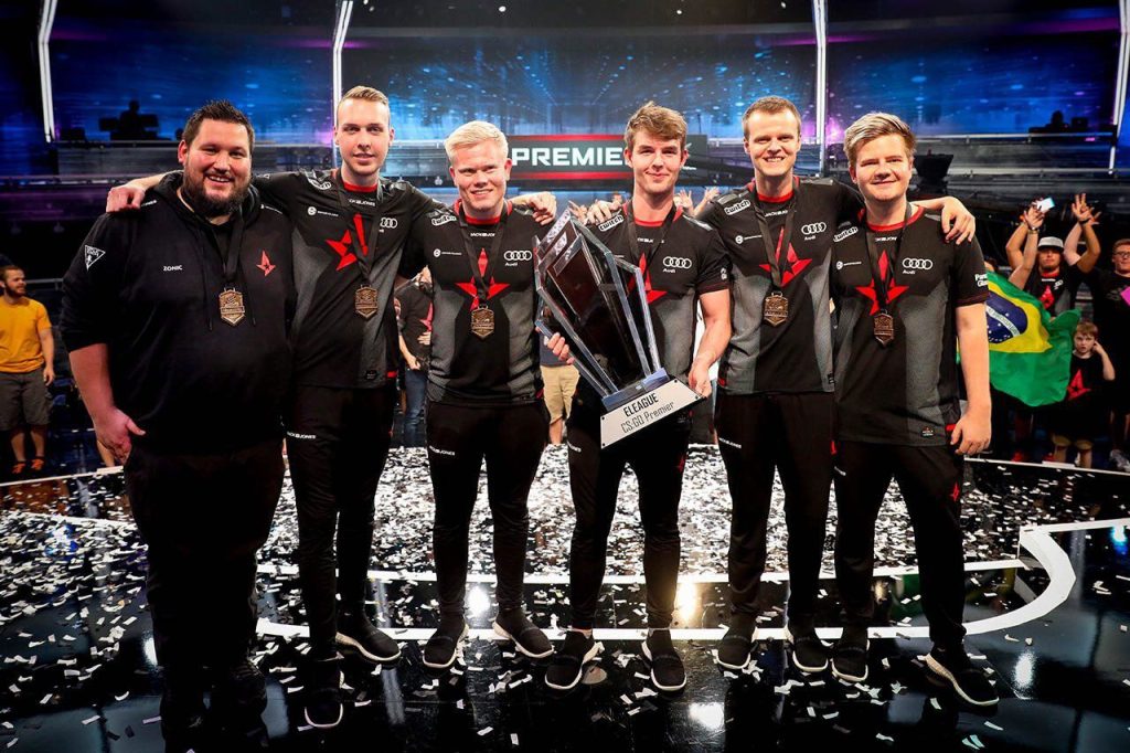 Возвращение dev1ce в Astralis – камбэк блудного сына!
