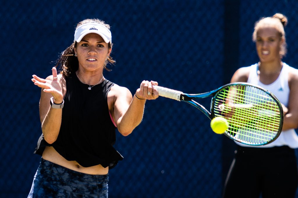 ТЕННИС. WTA. Пары. Абу-Даби. ОАЭ. Кравчик Д/Олмос Дж — Аояма Ш/Чань Хао-Чин: прямая видеотрансляция, смотреть онлайн 11.02.2023