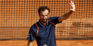 Андреа Вавассори — Даниил Медведев: 2-й круг Mutua Madrid Open