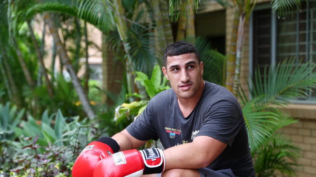 Австралийский тяжеловес неожиданно получил чемпионский бой!