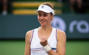 Дарья Касаткина — Людмила Самсонова: 3 круг Уимблдона