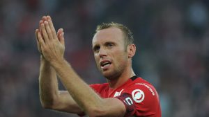 Прощальный матч Дениса Глушакова: прямая видеотрансляция, смотреть онлайн 11.10.2025