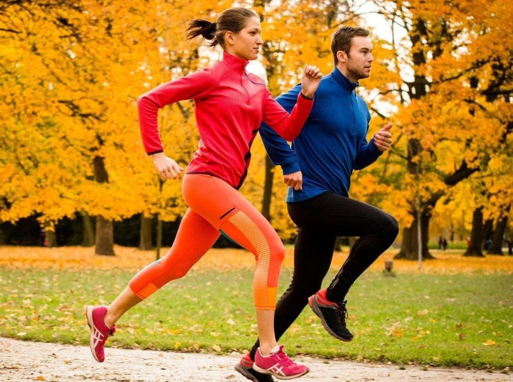 Бег на улице — плюсы и минусы