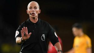 Майк Дин английский судья