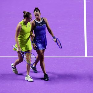 Элисе Мертенс и Вероника Кудерметова 